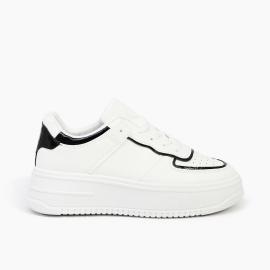 Białe sneakersy z czarnymi wstawkami - biały na raty